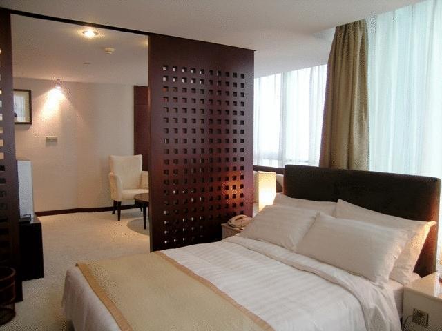 Brightel All Suites Shanghai Zimmer foto